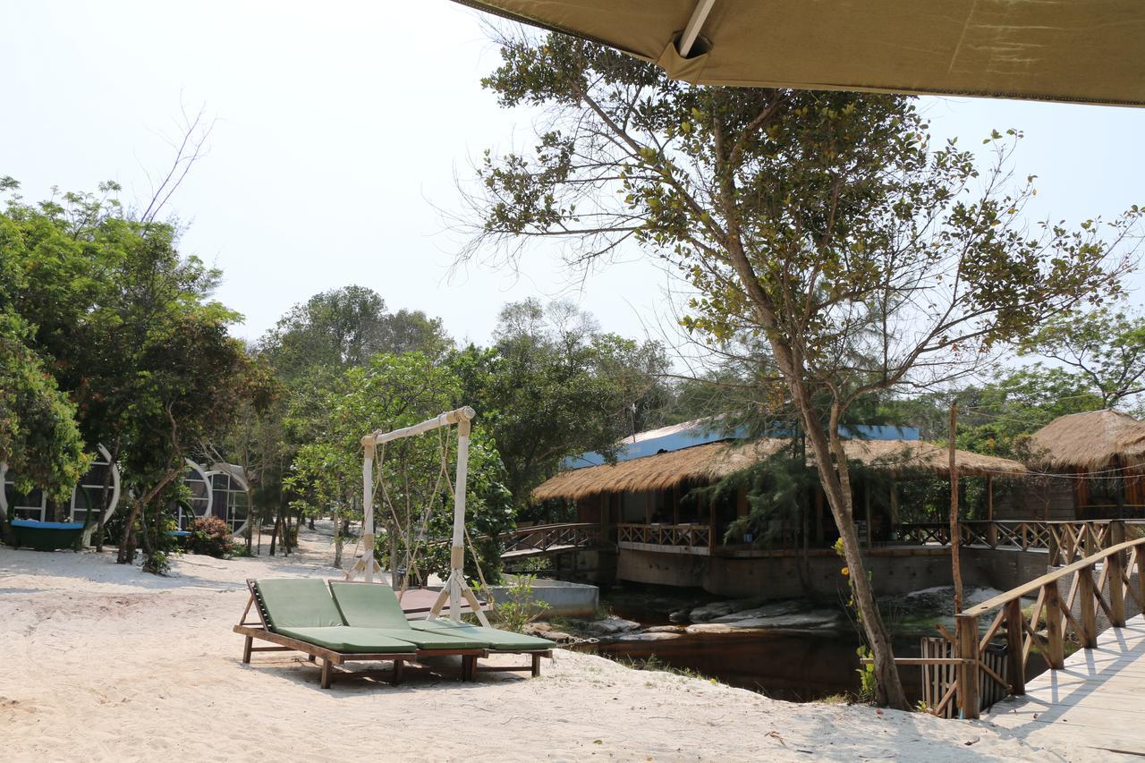 The Pipes Resort Koh Rong Sanloem Buitenkant foto