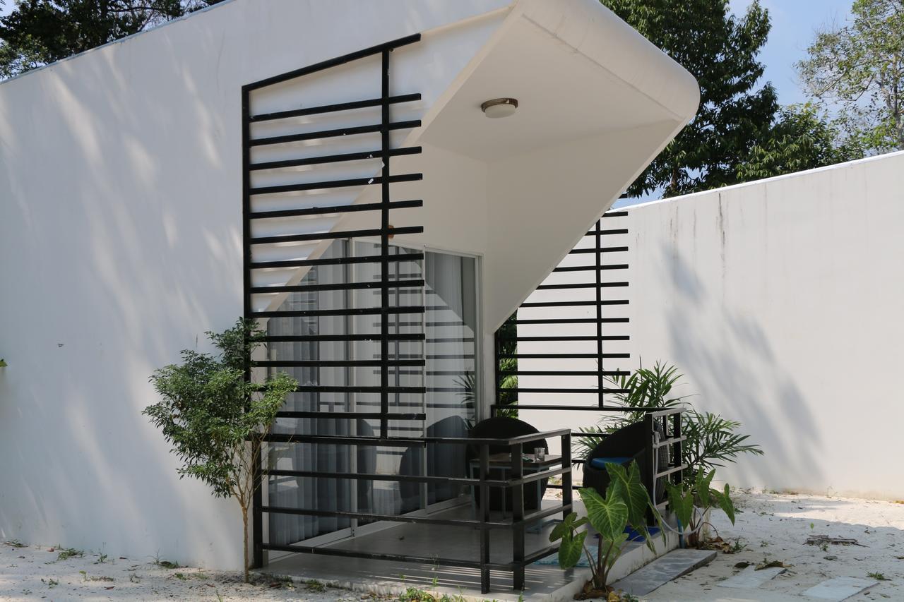 The Pipes Resort Koh Rong Sanloem Buitenkant foto