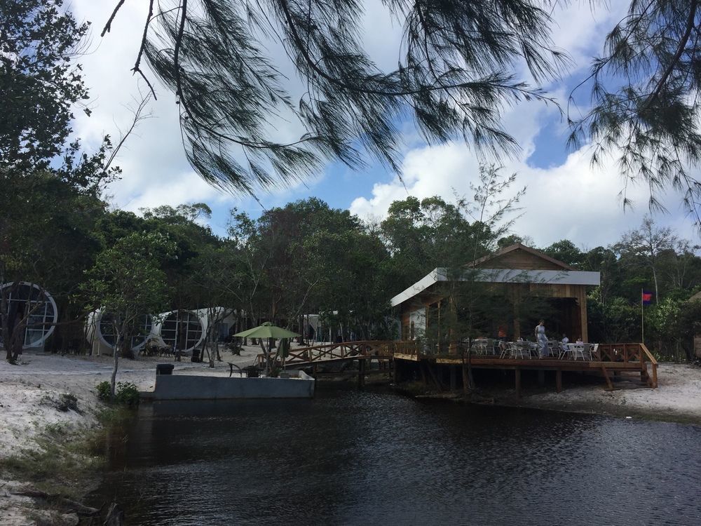 The Pipes Resort Koh Rong Sanloem Buitenkant foto
