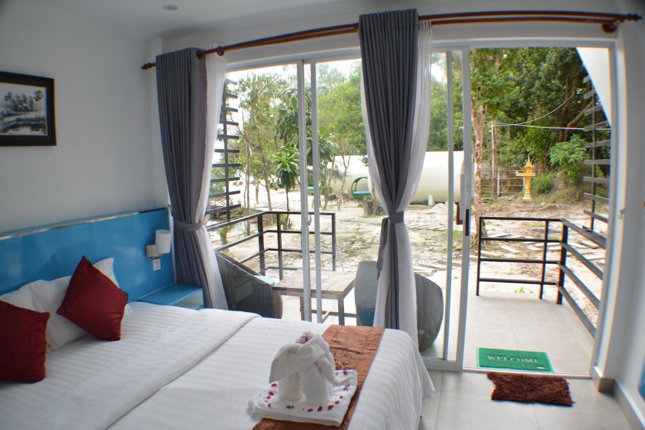 The Pipes Resort Koh Rong Sanloem Buitenkant foto